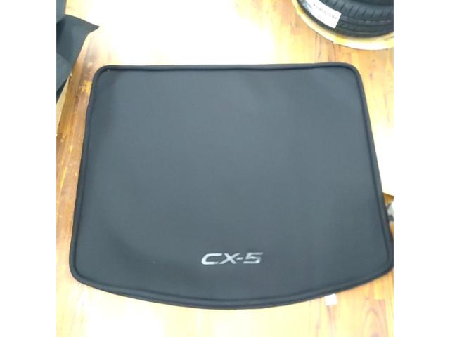 Mazda
KE system / CX-5
Genuine luggage mat