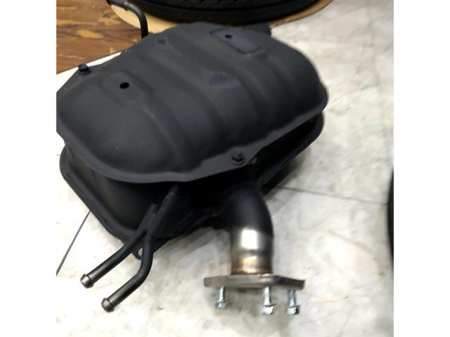 三菱 デリカ D:5/CV1W  純正マフラー