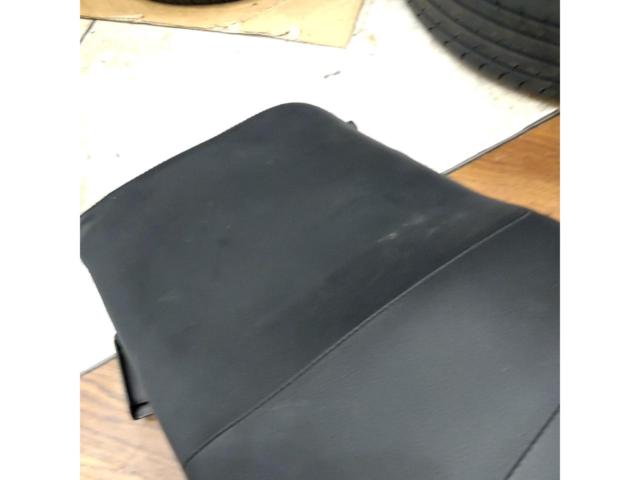 マツダ RX-7/FD3S 6型 後期 純正リアシート背もたれクッション