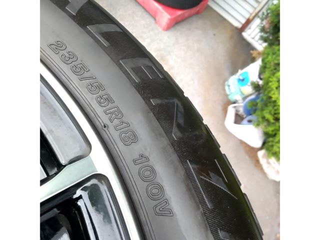 BRIDGESTONE ALENZA LX100