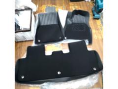 メーカー不明 テスラモデルY オールウェザーフロアマット