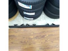 Unknown Manufacturer
Wheel chocks