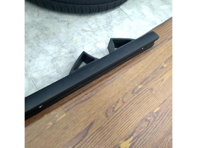 Unknown Manufacturer
Wheel chocks