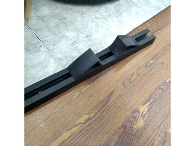 Unknown Manufacturer
Wheel chocks