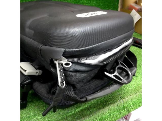 GIVI UT807 防水カーゴバック