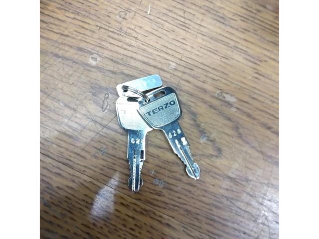 TERZO スクエアバー用ウインターキャリア ES101
