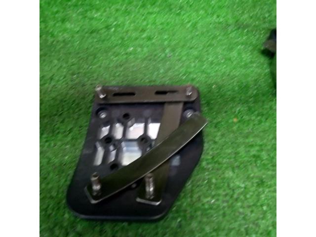 RAZO
Carbon pedal set
RP55
For manual car
