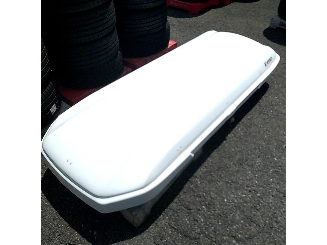 INNO
BRQ55
Hinault roof box 55
white