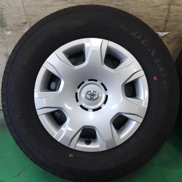 Toyota
Hiace genuine steel wheel + DUNLOP
SP175N
