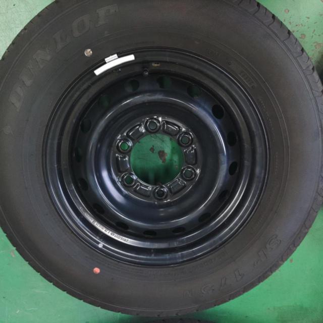 Toyota
Hiace genuine steel wheel + DUNLOP
SP175N