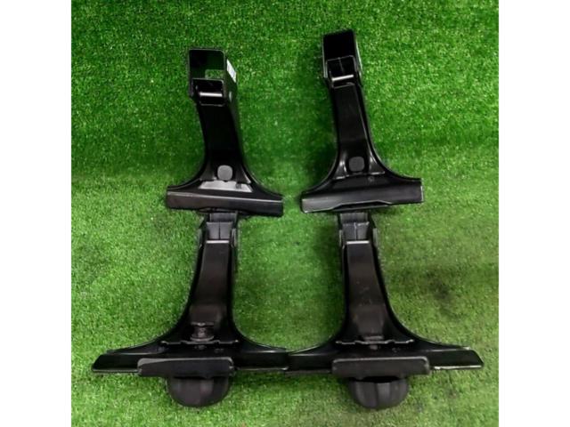 THULE
951
Rain gutter carrier / Rain gutter base carrier