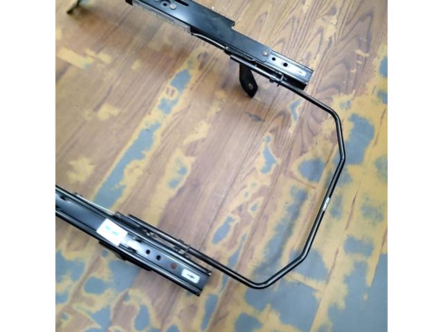 RECARO
Seat rail
WRX / VAB
Driver's seat sports frame