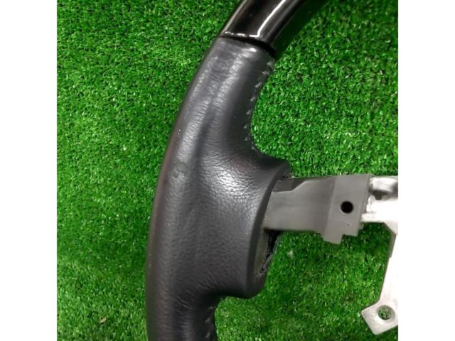 トヨタ 200系 ハイエース ダークプライム用ブラックウッド純正ステアリング