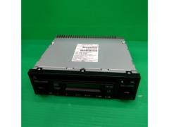 三菱純正 CDチューナー 8701A124
