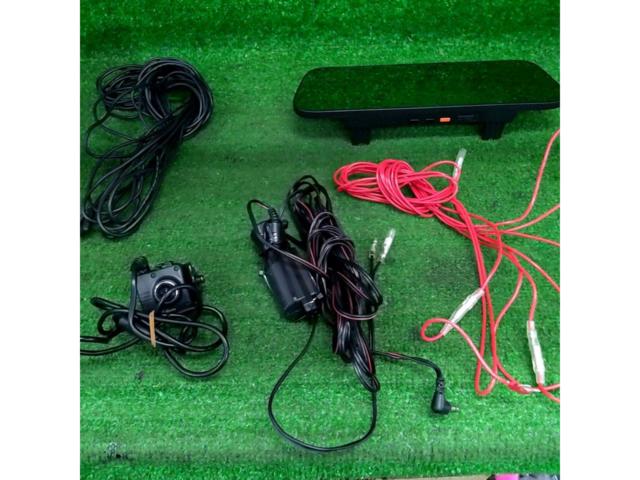 CELLSTAR
CS-1000SM / Digital Rearview Mirror (with Dashcam Function)