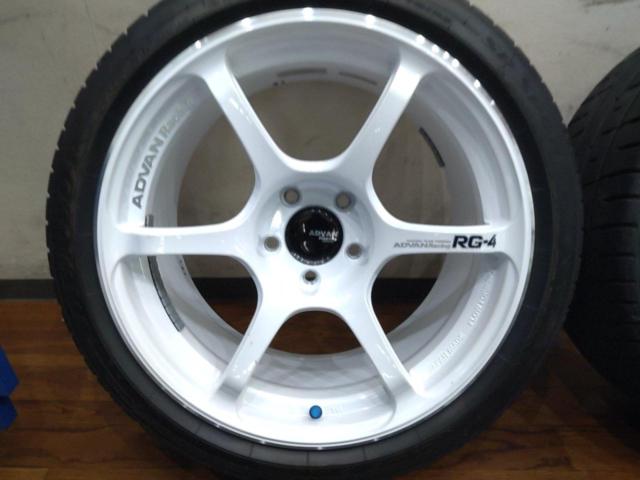 YOKOHAMA ADVAN Racing RG-4+DUNLOP SP SPORT MAXX GT 600A
