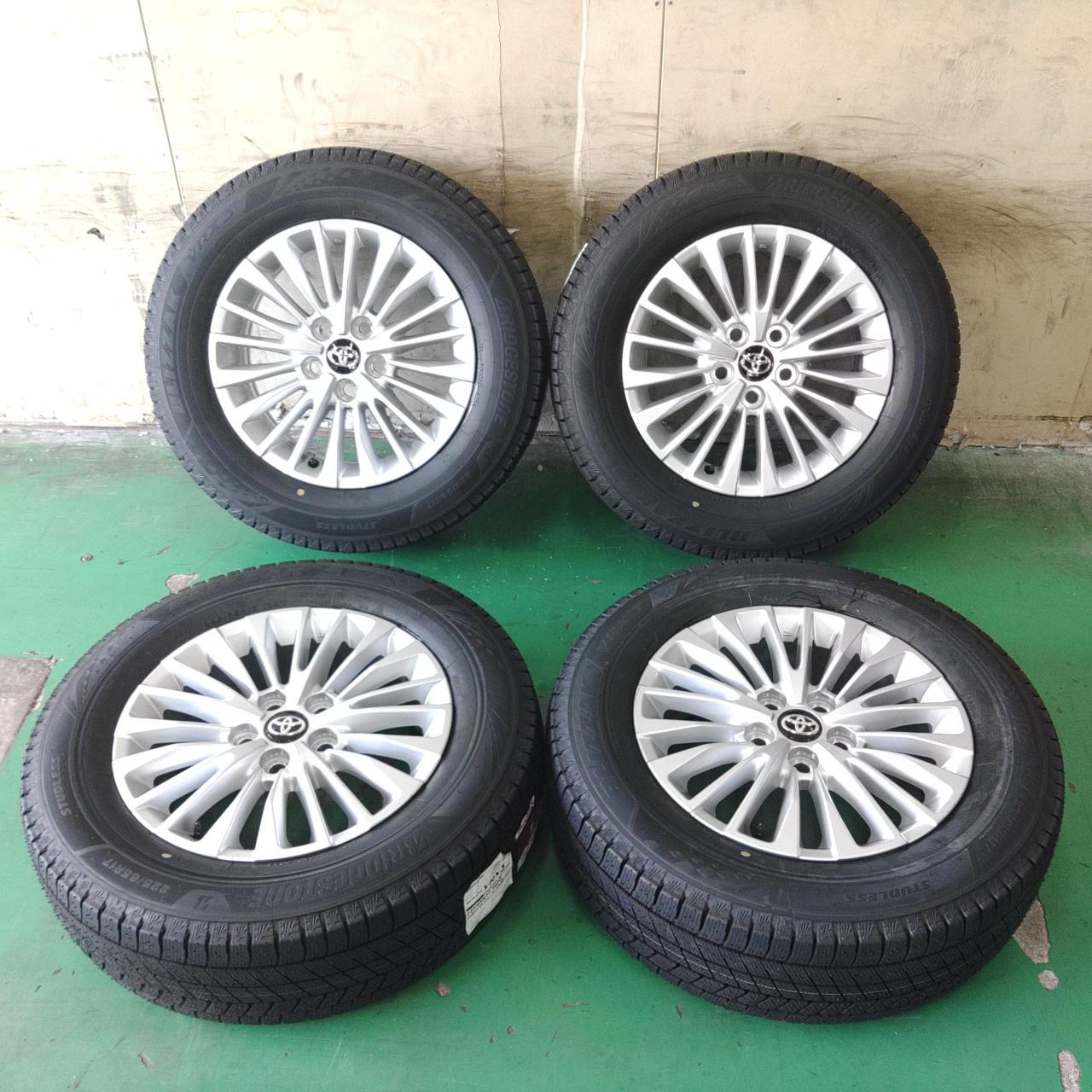 Container 3 TOYOTA
40 Series Alphard
Z grade
Original wheel
+
BRIDGESTONE
BLIZZAK
This VRX32024 model is brand new and therefore offered at a special price.