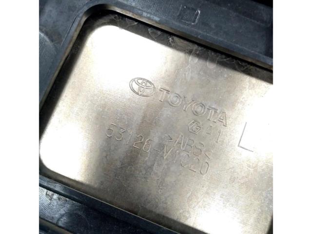 トヨタ 90系 ノア 純正フロントグリル