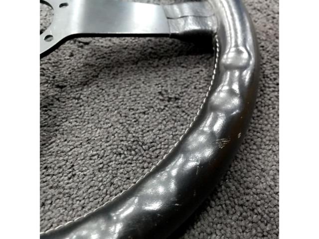 MOMO Gilles Villeneuve 350mm ブラックレザーステアリング