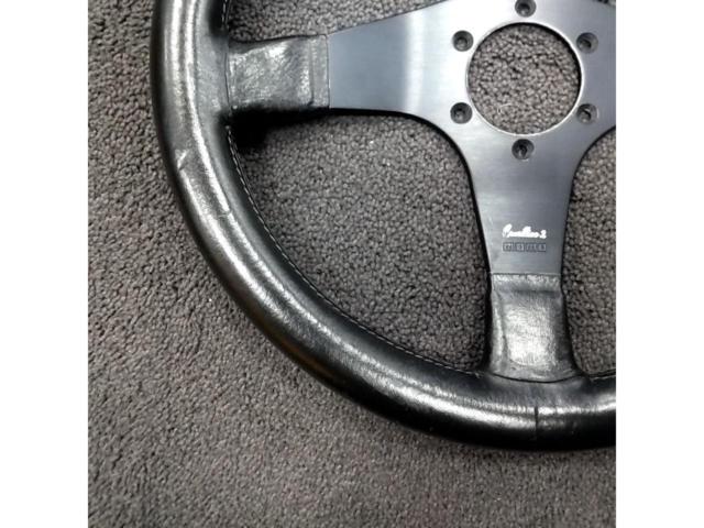 MOMO Cavallino2 350mm ブラックレザーステアリング