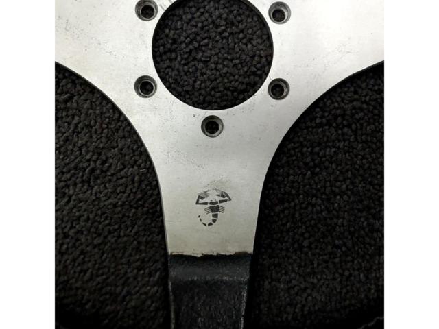 ABARTH
320mm
Steering