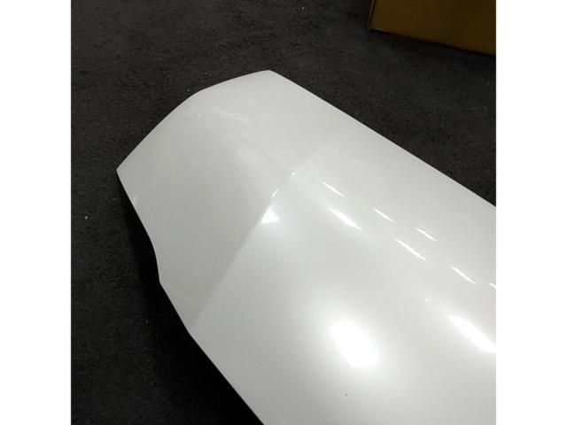 トヨタ 200系ハイエース 4型 ワイド 純正ボンネット
