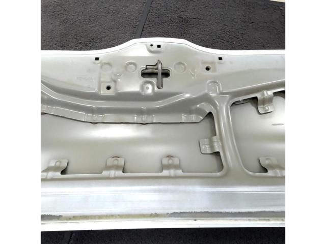 トヨタ 200系ハイエース 4型 ワイド 純正ボンネット