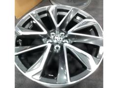 Toyota
Corolla Sport GZ grade genuine 18-inch wheels
