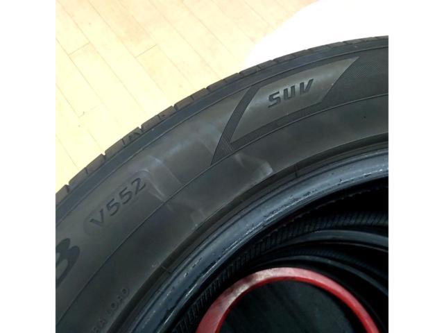 YOKOHAMA
ADVAN
db
V552
235 / 55R19
Two