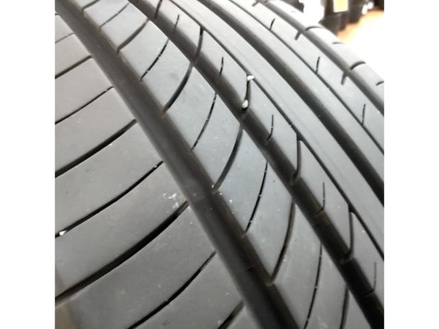 YOKOHAMA
ADVAN
db
V552
235 / 55R19
Single