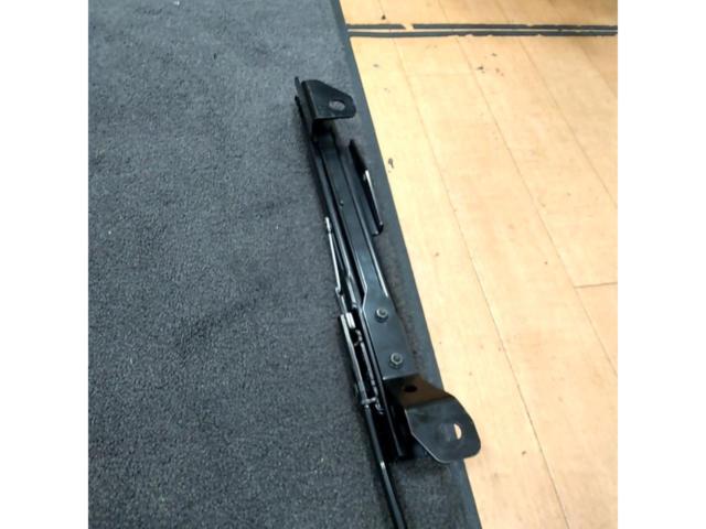 GR Supra BMW
Z4/DB series G29 RECARO
Base frame / seat rail