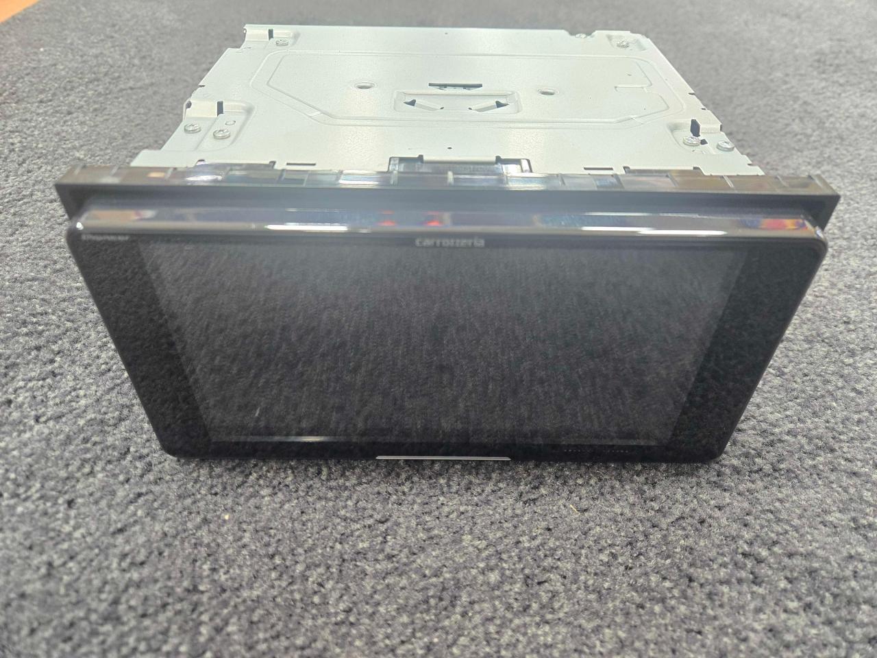 Toyota's recommended navigation system!! carrozzeria
AVIC-CW912-DC