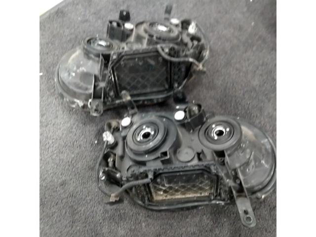 ダイハツ タントカスタム L150系 純正 ヘッドライト 左右