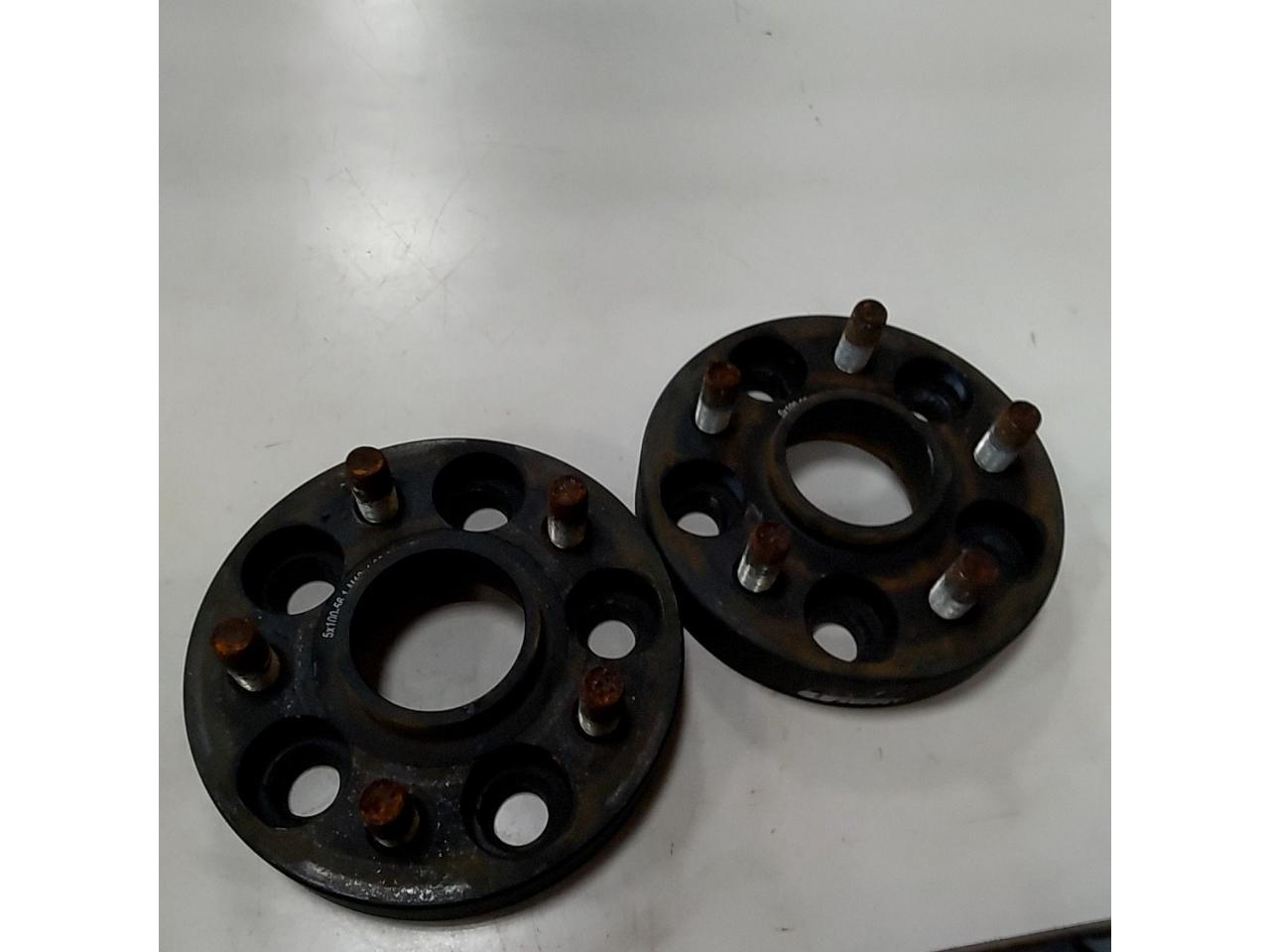 [M12 × 1.25
100-5H
5 56.1
25mmGAsupply
Wide tread spacer with hub