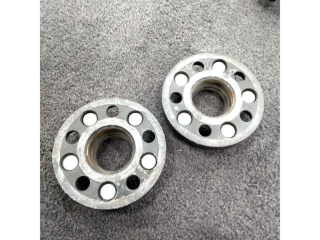 [M12 × 1.25
100-5H
5 56.1
20mmGAsupply
Wide tread spacer with hub