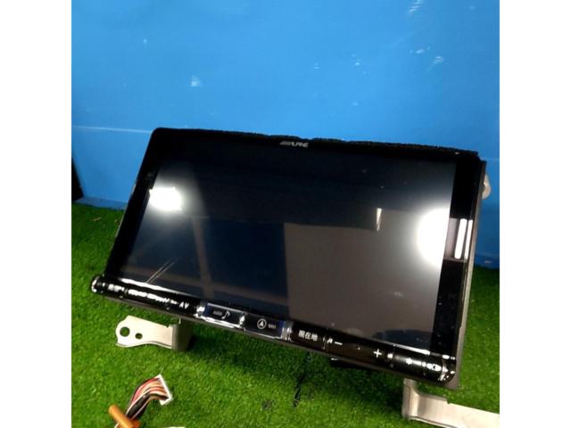 ALPINE
X9Z
9 type memory navi
