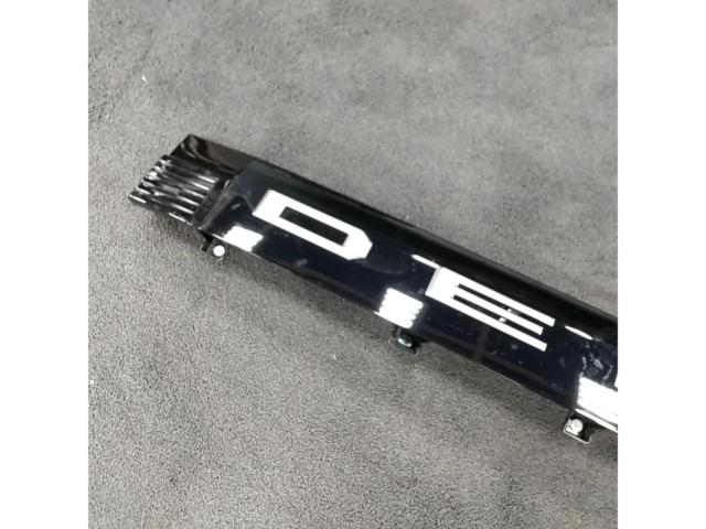 三菱 CV1W/デリカD:5純正リヤガーニッシュ