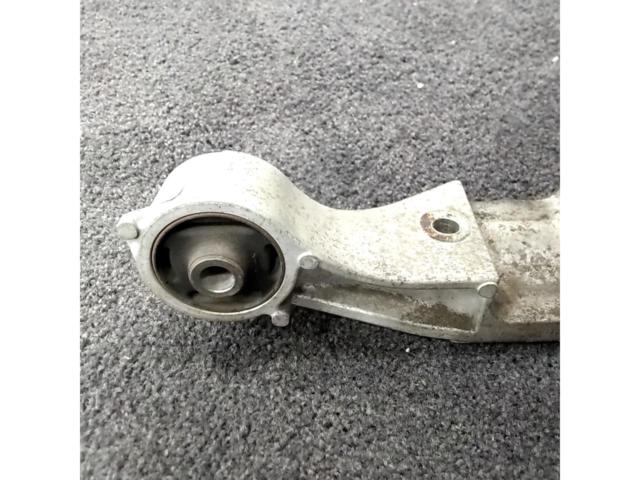 WRX sti GVB 純正リアデフマウント