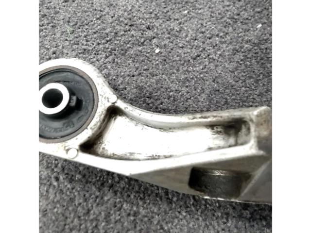 WRX sti GVB 純正リアデフマウント