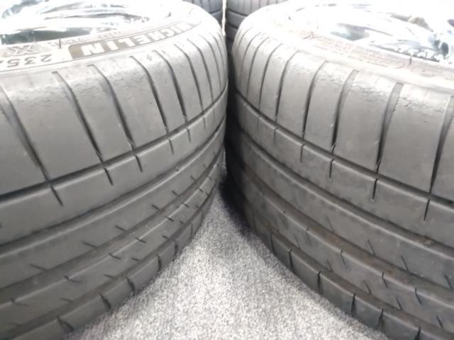 WORK
EMOTION
CR
Kai
+
MICHELIN
PILOT
SPORT4