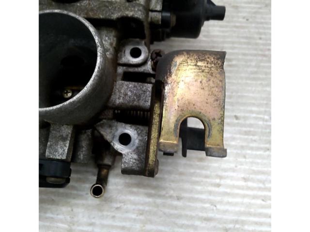 SUZUKI MIKUNI製 純正スロットルボディ【DA64V エブリィバン】