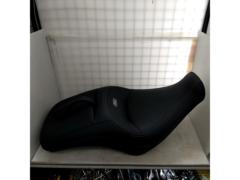 BMW R18B 純正シート シートヒーター付き