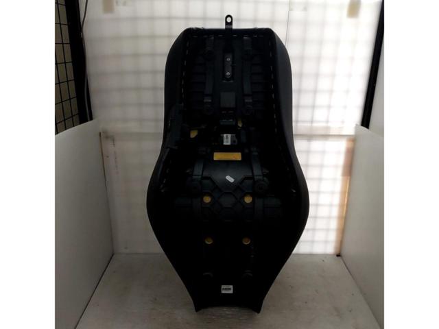 BMW R18B 純正シート シートヒーター付き