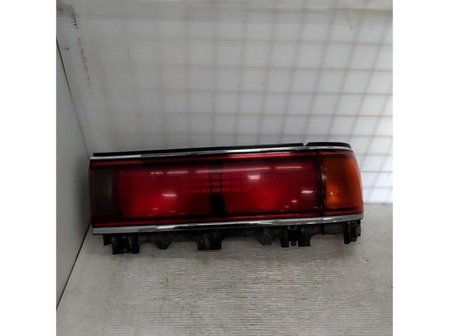 トヨタ 純正テールランプ【マークⅡ GX81 前期】