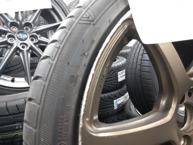 WORK EMOTION T7R + WINRUN R330 【86/BRZに】