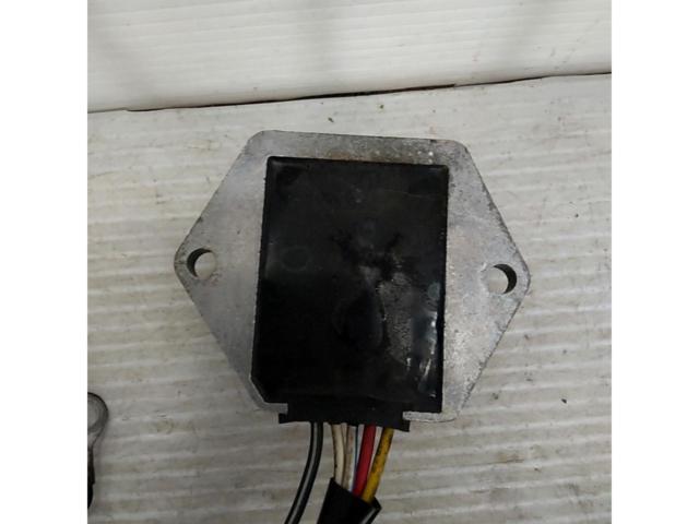 Wakeari
SUZUKI
Genuine regulator for GSX250E
Zari
