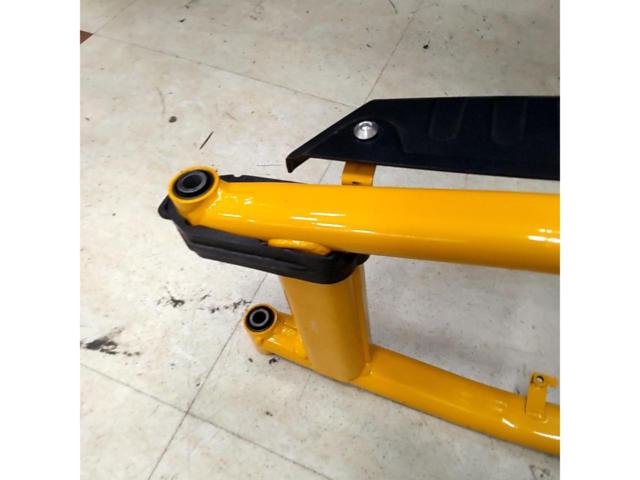 HONDA
Monkey 125
Swing arm