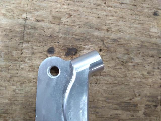 Unknown Manufacturer
Brake caliper support
[JOG]