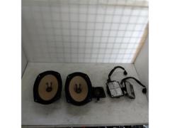 MAZDA
Original rear speakers + amplifier
RX-8 / SE3P
Vehicles equipped with BOSE system