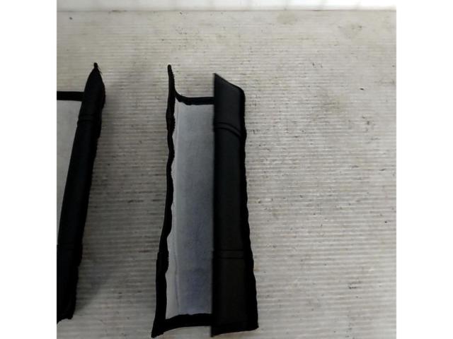 Unknown Manufacturer
Seat belt putt